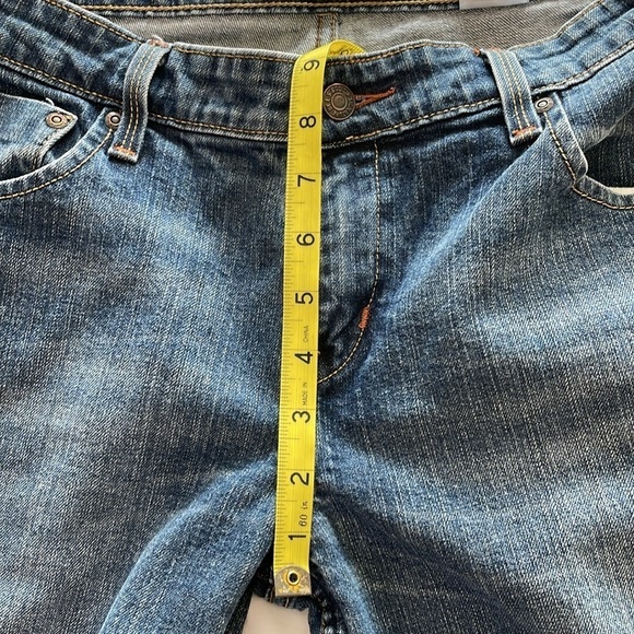 LEVI’S SIGNATURE Women’s 12 Short Low Rise Boot Cut  Jeans Y2K Classic Denim - Picture 9 of 11